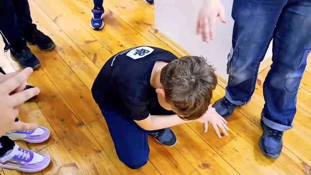 ЗАНИМАЕМСЯ В КИНОСТУДИИ смотреть онлайн