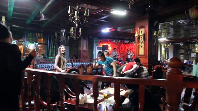 Живая музыка в Irish Pub (Улан-Батор) смотреть онлайн