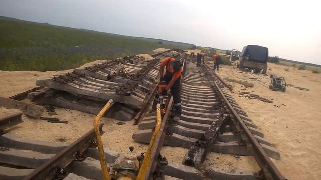 Если не откручиваться болты... смотреть онлайн