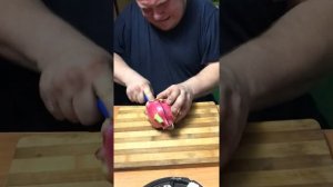 Питахайя - драконий фрукт, как чистить, что есть, первый опыт)))) возраст 12+