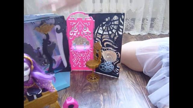 Monster High Review"Spectra Vondergeist 13 Wiches"Karina LavTV 1 Часть смотреть онлайн