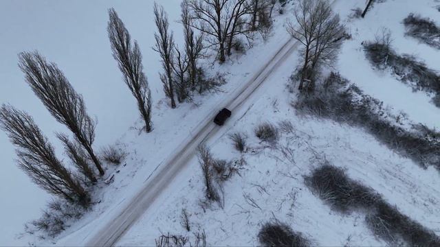Epic Sky Chase: Drone Captures High-Speed Car Adventure смотреть онлайн