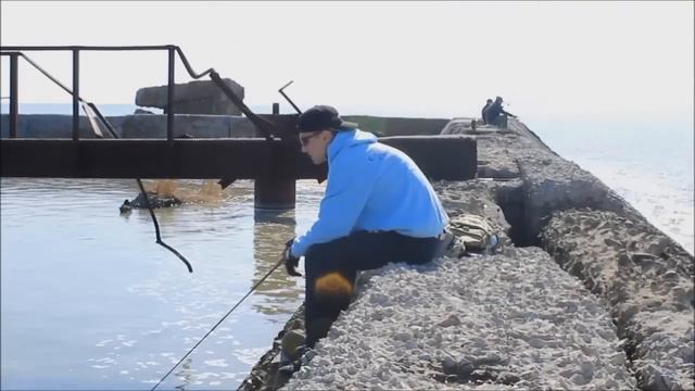 Апрельский бычок. Ловля бычка нахлыстом