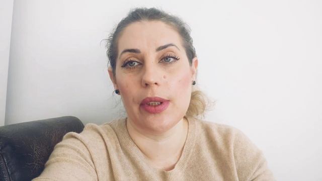 Украинские беженцы уводят у всех мужей? Пеку оладьи. ???? смотреть онлайн