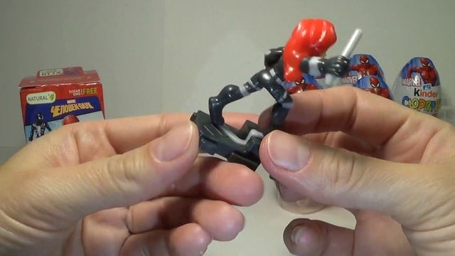 MARVEL 2021 Kinder Surprise МАРВЕЛ киндер сюрприз Человек паук Unboxing смотреть онлайн