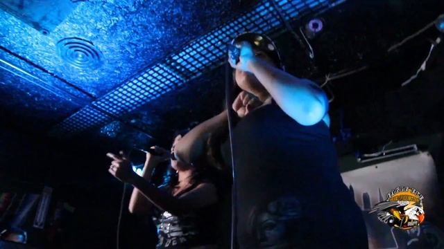 Rima Roja En Venus - No Nos Van a Callar(LIVE)1er Festival de Hip Hop En Español Desde Brooklyn NY. смотреть онлайн