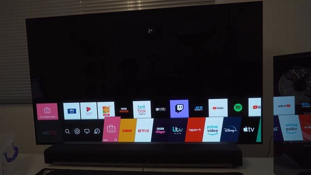 Stream Synology NAS Video to your LG Smart TV смотреть онлайн