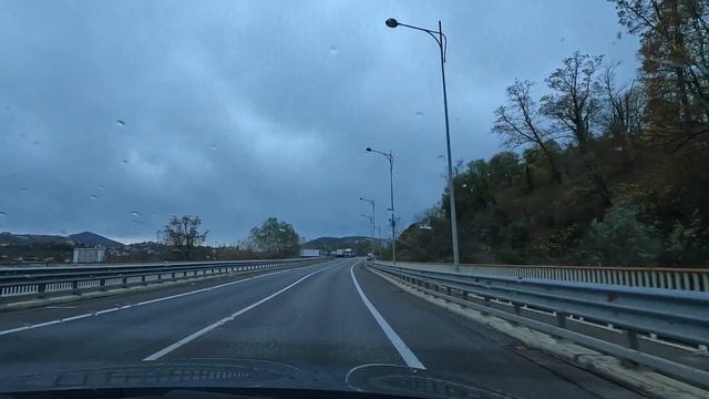 В Сочи устраняют последствия шторма! смотреть онлайн