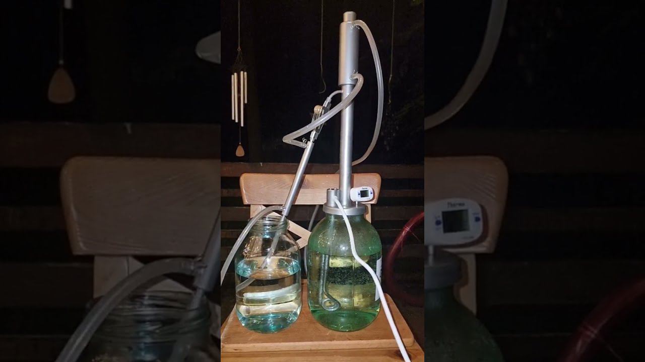 МИНИ САМОГОННЫЙ АППАРАТ НА БАНКУ 3 ЛИТРА. Самогонный аппарат "Пионер" смотреть онлайн