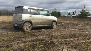 Еще одно грязное видео с участием Suzuki Hustler 4WD.