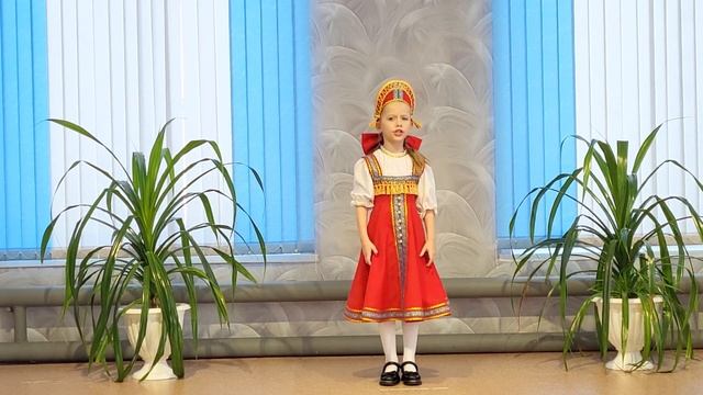 Шипилова Маргарита, сольное народное пение, 3 группа. смотреть онлайн