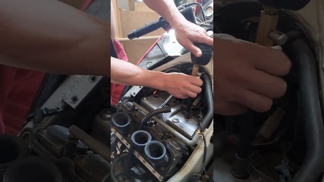 замер компрессии на ZZR 400/2