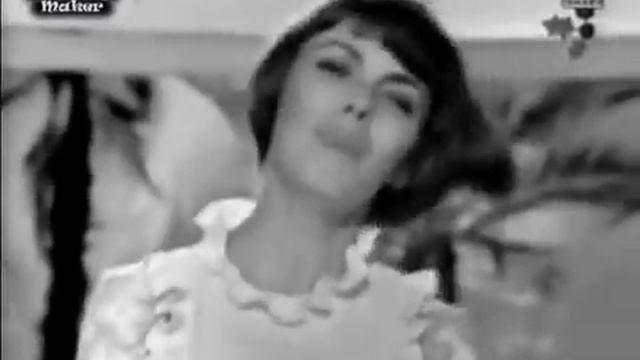 1970) Mireille Mathieu Pardonne moi ce caprice d'enfant смотреть онлайн