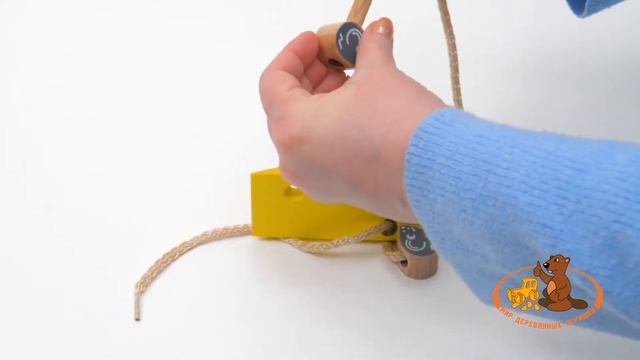 Развивающая игрушка шнуровка Сыр, МДИ Д264 смотреть онлайн