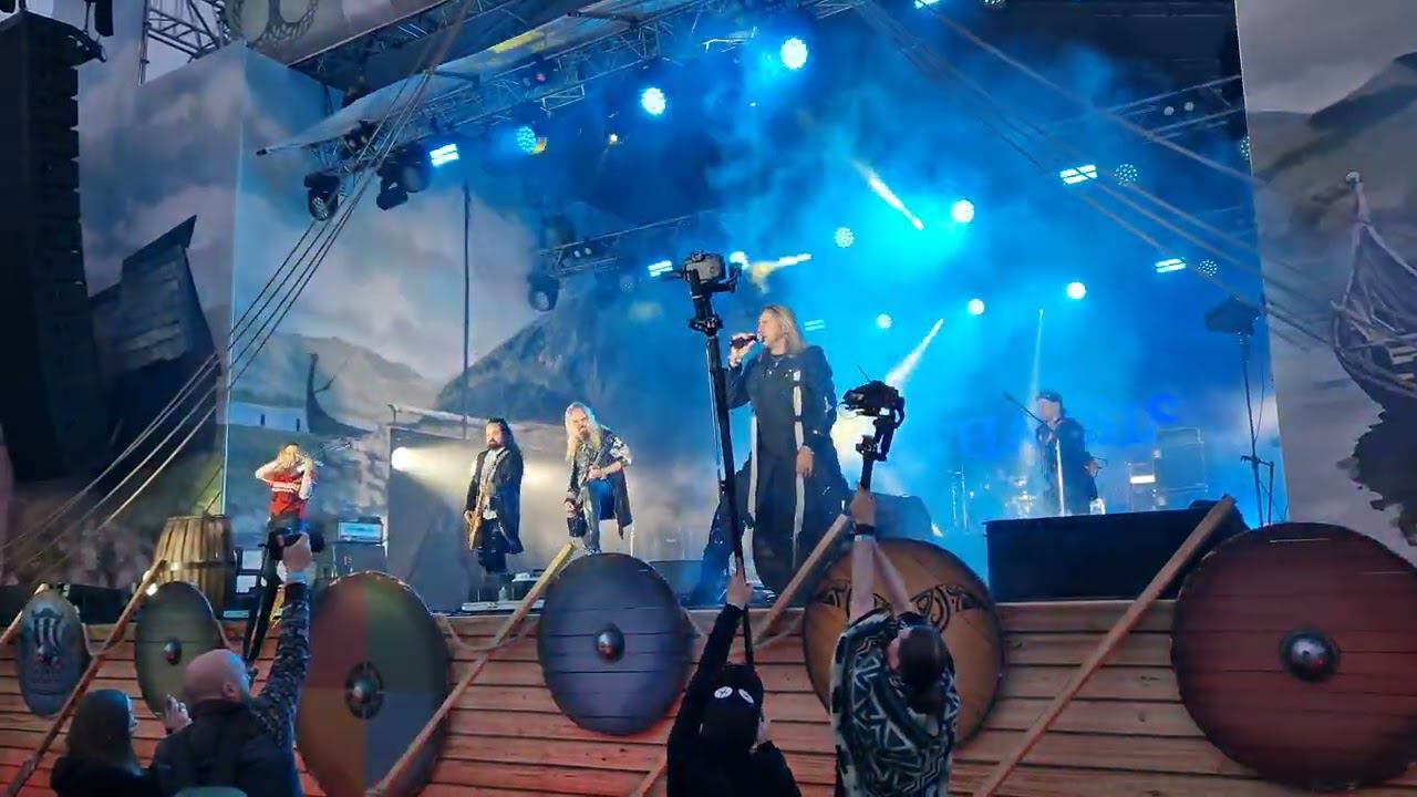 Catharsis - Сердце мира [Live 4K 2023] смотреть онлайн