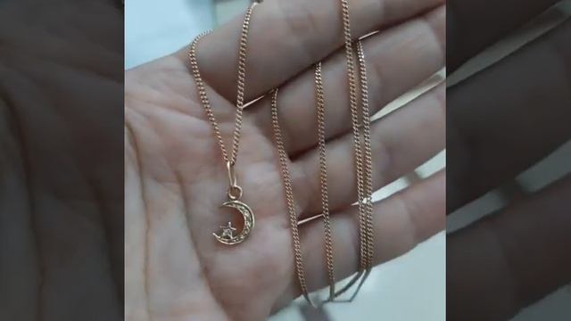 Золотая цепочка с кулоном , Проба 585 , Вес 4,2 гр ,Цена 15 тыс рублей ,Ватсап +79152799094 смотреть онлайн