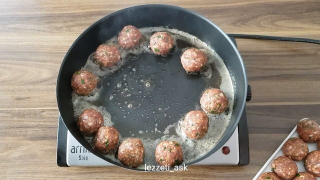 YAPMALARA DOYAMAYACAĞINIZ:) FAVORİ ANA YEMEKLERİMDEN "FIRINDA PÜRELİ KÖFTE" смотреть онлайн