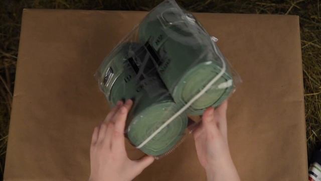 HorseBox - Подарочная коробка с оригинальными вещицами для конников и их любимцев. смотреть онлайн