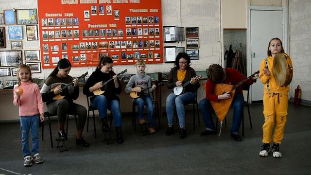 "Маленький ковбой" в исполнении детского ансамбля народных инструментов "Дударики" смотреть онлайн