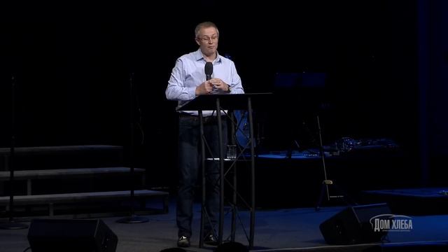 Христос на фоне ангелов. смотреть онлайн