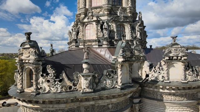 Знаменская церковь в Дубровицах смотреть онлайн