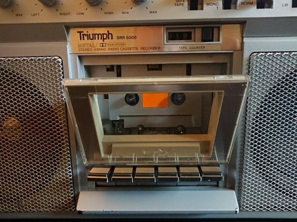 Triumph SRR 5000 Boombox Ghettoblaster MADE JAPAN.