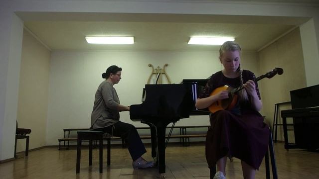Николаева Маргарита (14 лет) - Б. Марчелло соната ре-минор 4 часть "Аллегро" смотреть онлайн