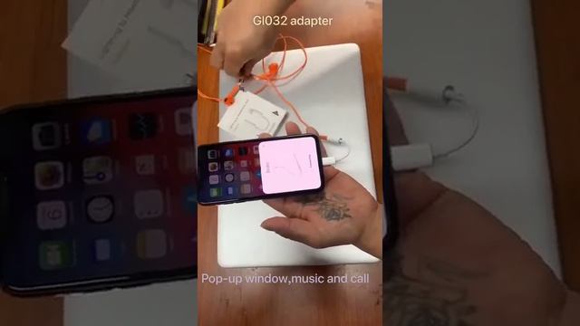 Lightning to headphone jack adapter смотреть онлайн