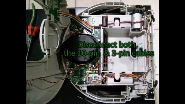 Repairing a Neato XV robot from the 'dim green light' or 'dead mode'. смотреть онлайн