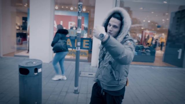 Okrecem - Ante M x Raphael Loopro ( Official Video ) смотреть онлайн