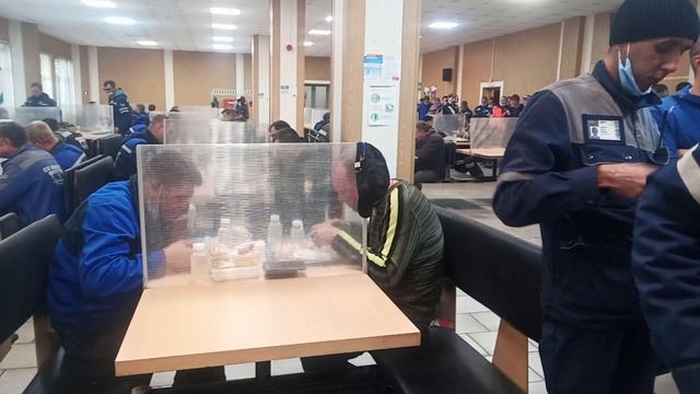 очередь в столовую смотреть онлайн