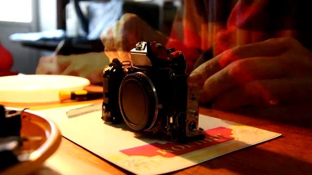 Replacing shutter on Canon 5d смотреть онлайн