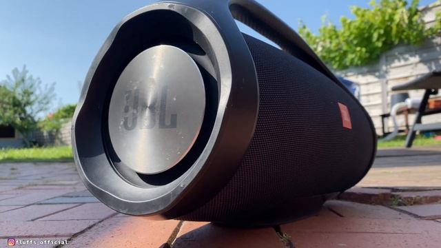 JBL BOOMBOX - ULTRA LOW BASS TEST !!! (100% VOL.) смотреть онлайн