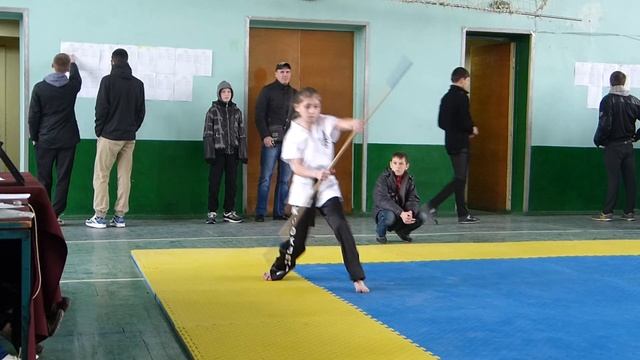 Сторожук катерина   сольные композиции с оружием