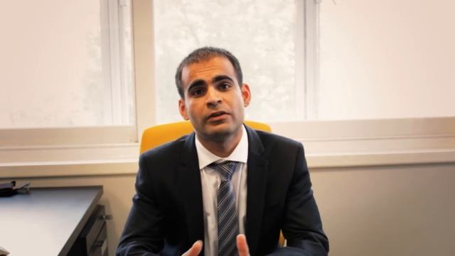 Sakhwat Mushtaq - 1st Assistant at Reading Oracle, store no #0980 смотреть онлайн