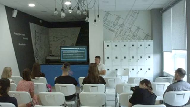 Лекция «Договоры о распоряжении правами на иллюстрации» | Юрист Ришат Хасанов смотреть онлайн