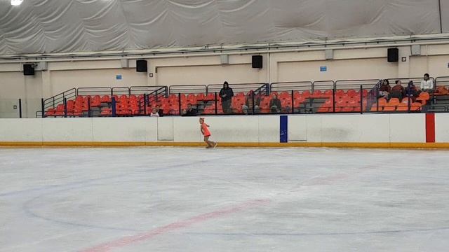 #фигурноекатание #новости Новочеркасск 1.11.18 3й юношеский разряд 2010 г.р. и старше. Разминка 3. смотреть онлайн
