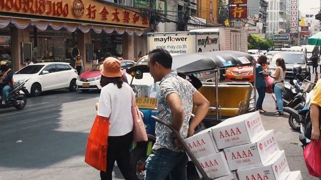 One Day In Bangkok смотреть онлайн