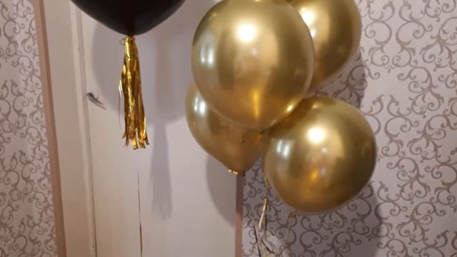 Шар гигант с надписью смотреть онлайн