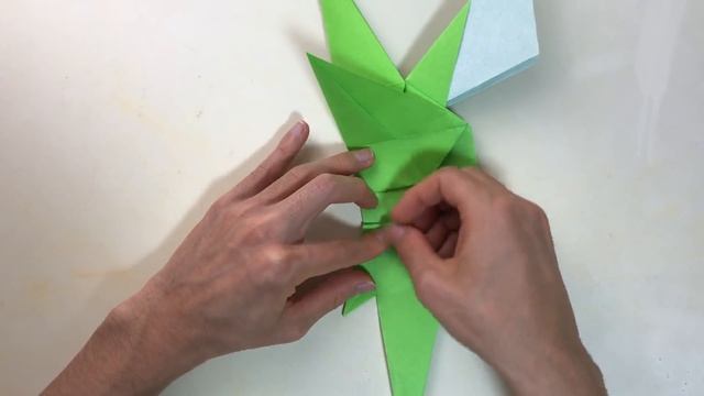 折り紙　ベビードラゴン　ORIGAMI BABY DRAGON смотреть онлайн