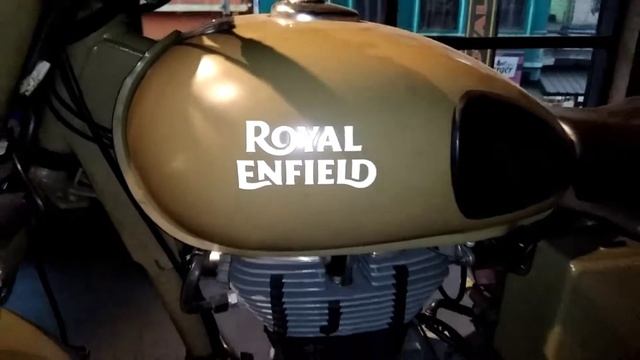 Royal Enfield Bullet Classic 500 | Desert Storm short walkaround review. смотреть онлайн