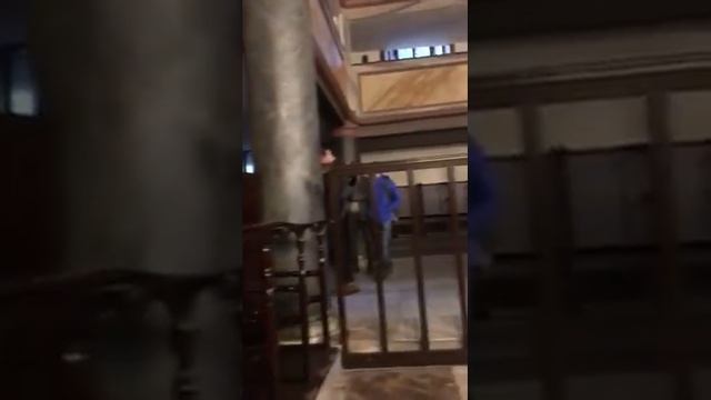 В Соборе Святого Георгия. Стамбул. 4 января 2019 года. смотреть онлайн