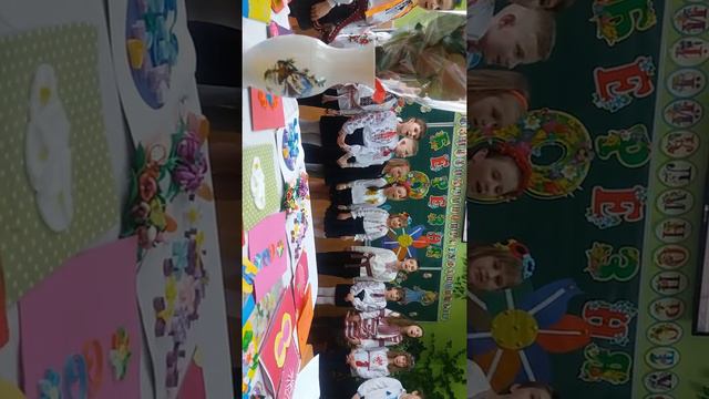 Половина свята 8 березня в 4-Б класі смотреть онлайн