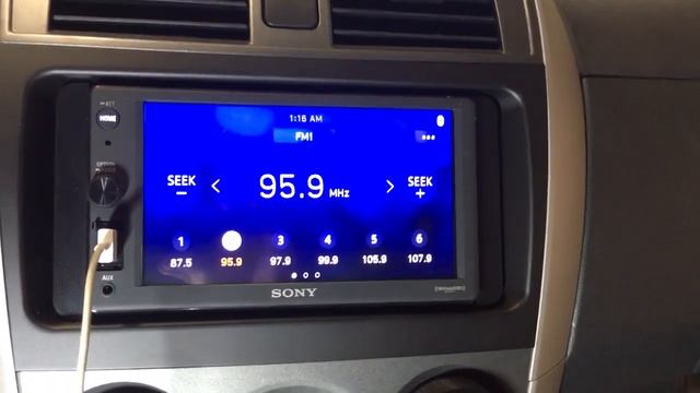 Sony Xav-ax1000. Apple CarPlay Bluetooth Touchscreen Double Din 2011 Toyota Corolla