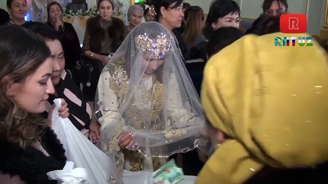 СИЗ КУТГАН КЕЛИН САЛОМ! ЧИРОЙЛИ РОССАЯМ! смотреть онлайн