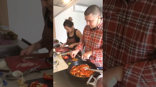 Как приготовить вкуснейший домашний борщ смотреть онлайн