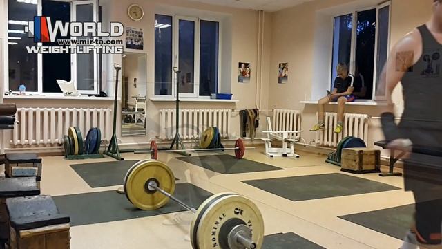 ЗАХАРОВ/ 16.08.2018. Рывок - 70, 72 кг (ЦЕЛЬ-100/130) Подготовка к Осени-2018. смотреть онлайн