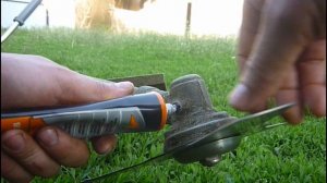 Как смазать редуктор бензокосы. Смазка редуктора триммера.