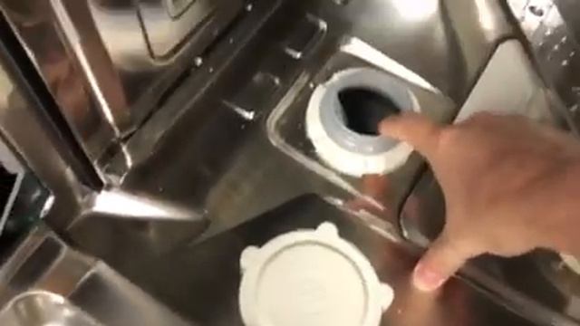 Miele Dimension Series Dishwasher Initial Start Up Sequence смотреть онлайн