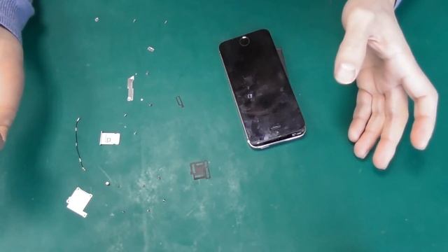 Apple iphone 5s утонул, чистка смотреть онлайн